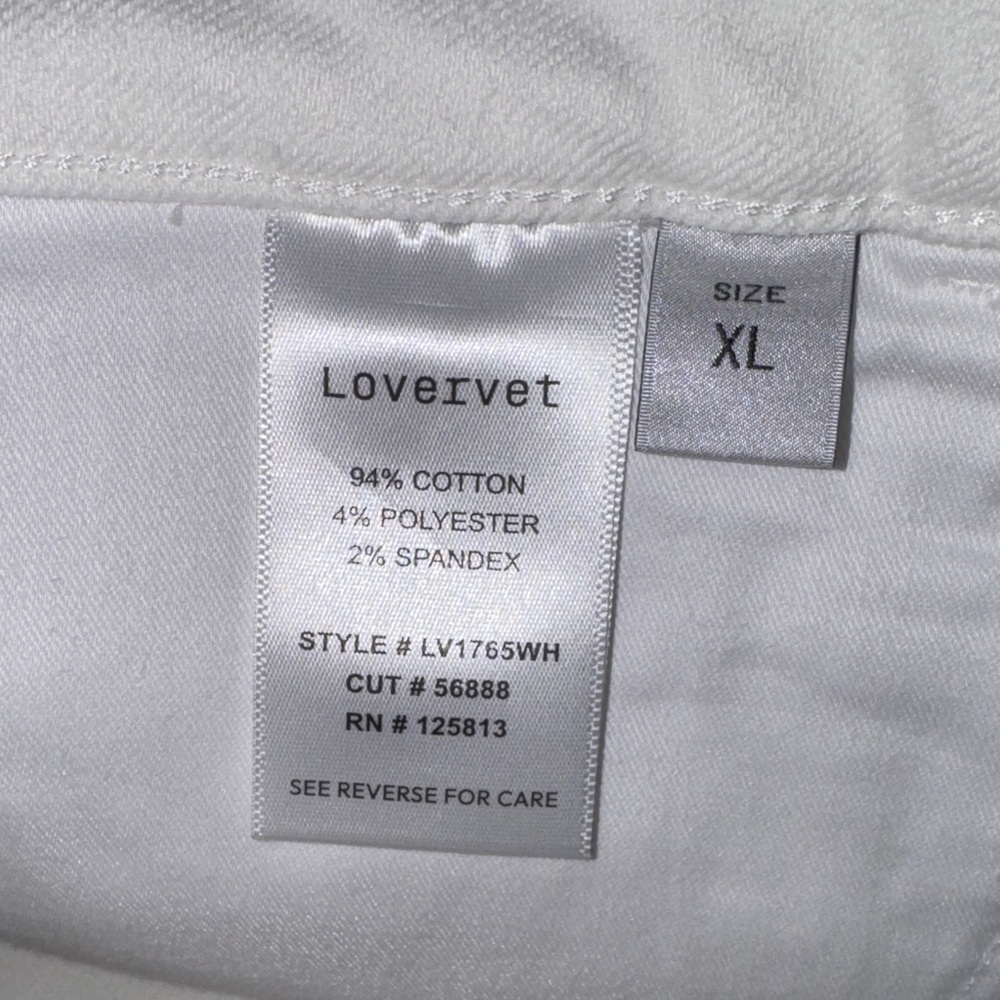 Lovervet Women's White Frayed Denim Shorts - Picture 4 of 8